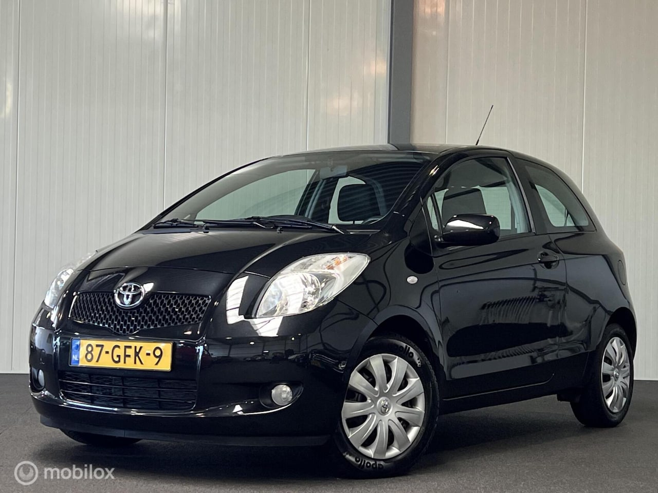 Toyota Yaris - 1.3 VVTi Sol MMT AUTOMAAT [ NAP airco ] - AutoWereld.nl