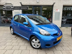 Toyota Aygo - 1.0-12V Blue 5Drs Weinig Km Nw Koppeling