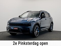 Lynk & Co 01 - 1.5 261PK Plug-in Hybrid *360° Camera* Pano/dak Apple/Carplay Adaptive/Cruise