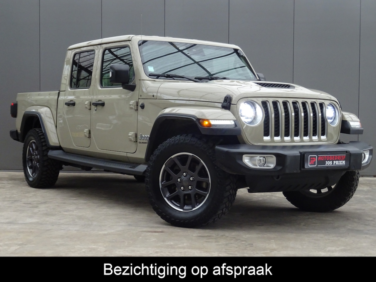 Jeep Gladiator - 3.0 V6 OVERLAND * GRIJS KENTEKEN en/of 5 ZITPLAATSEN !! - AutoWereld.nl