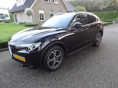 Alfa Romeo Stelvio - 2.0 T AWD Veloce Interieur 24802 km