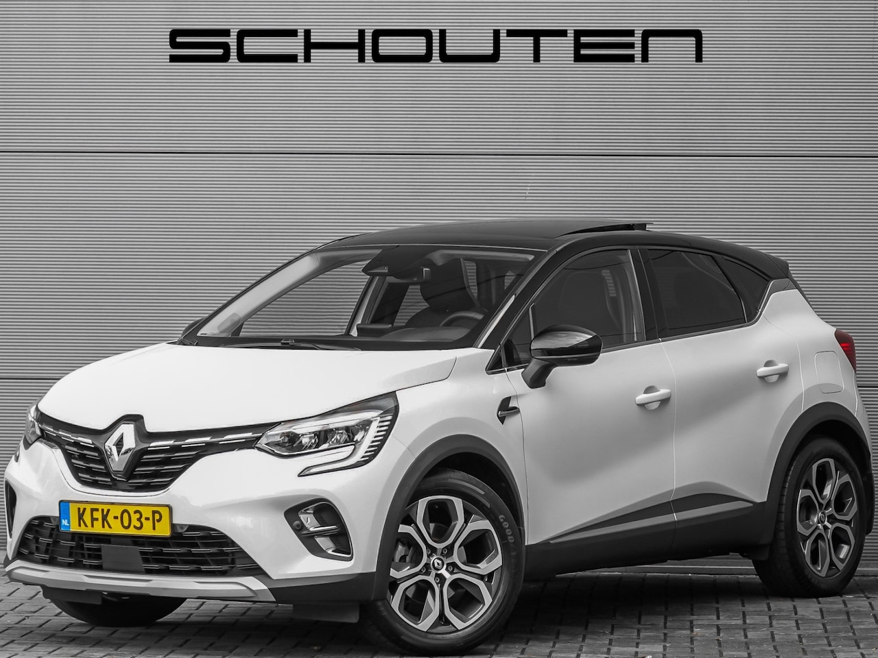 Renault Captur - 1.6 E-Tech Plug-in Hybrid 160 Intens Pano Stoelverw Trekhaak 18" - AutoWereld.nl