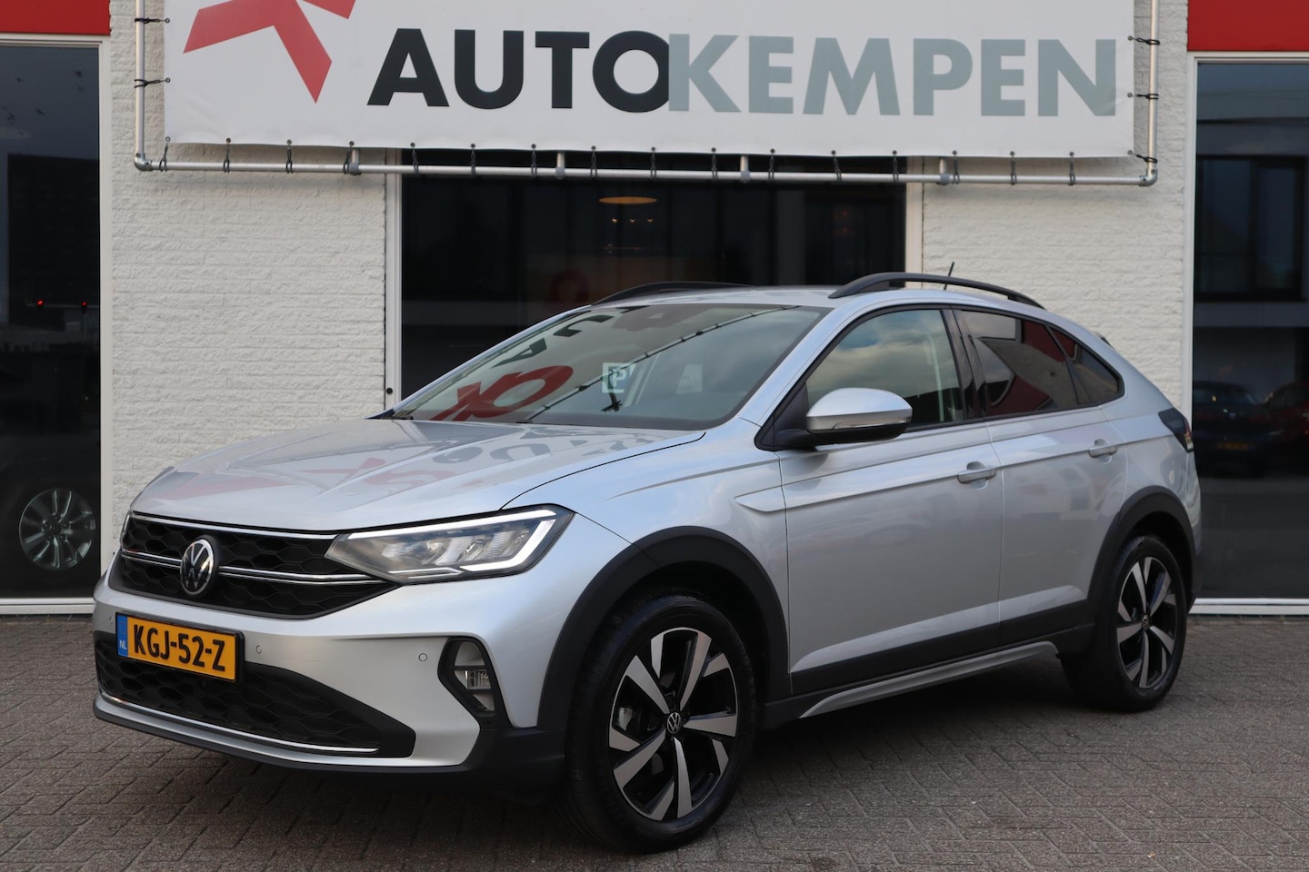 Volkswagen Taigo - 1.0 TSI LIFE EDITION CAMERA|APPLE CARPLAY|ADAPTIVE CRUISE|DEALERONDERHOUDEN - AutoWereld.nl
