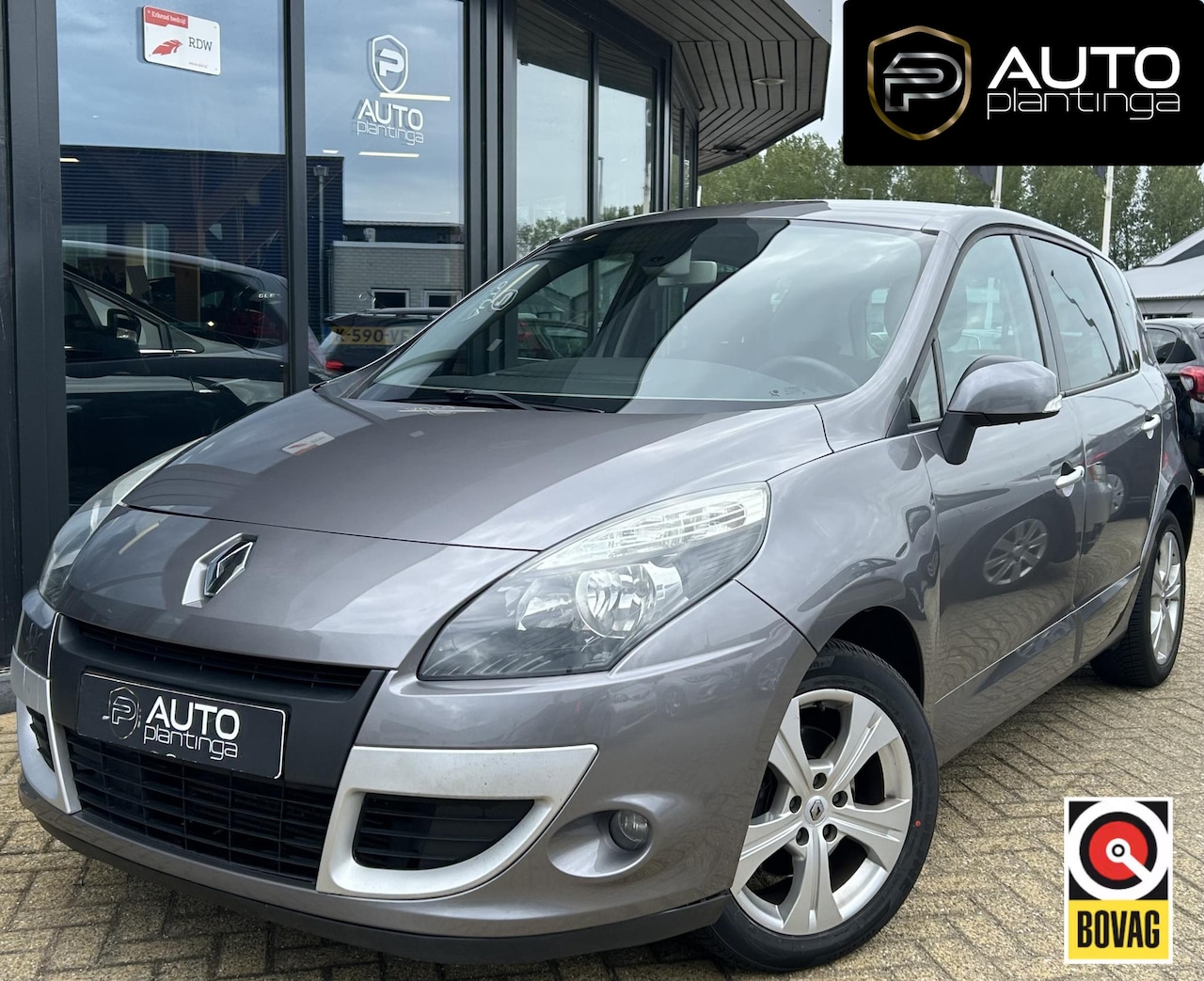 Renault Scénic - 1.4 TCE Dynamique | Trekhaak | Climate Control | Cruise Control | Navigatie | Parkeersenso - AutoWereld.nl