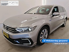 Volkswagen Passat Variant - 1.4 TSI PHEV GTE Business NL-AUTO | STOELVERWARMING | CAMERA