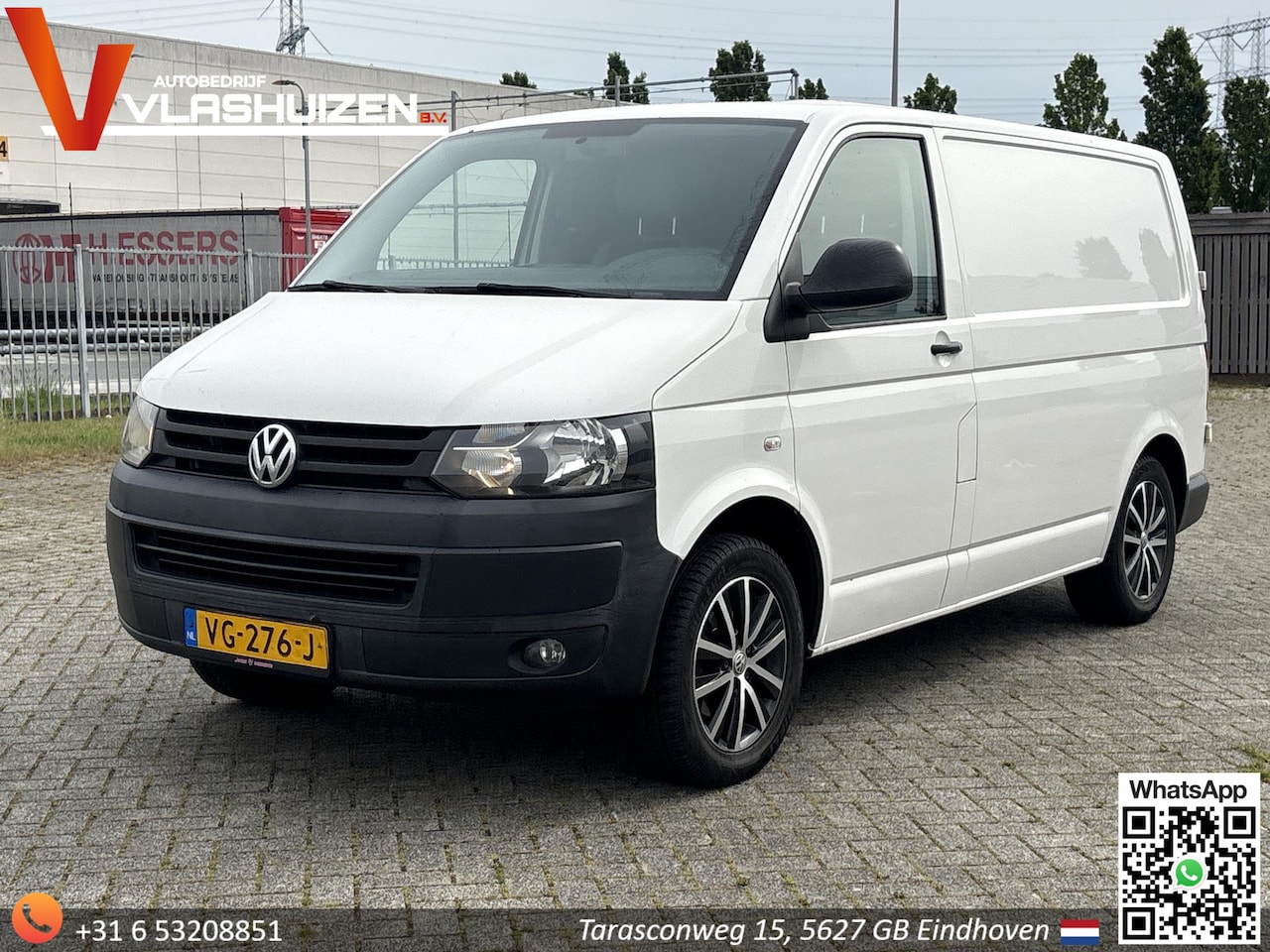 Volkswagen Transporter - 2.0 TDI L1H1 T800 Baseline | € 4.450,- NETTO! | Airco | Navi | Trekhaak | - AutoWereld.nl