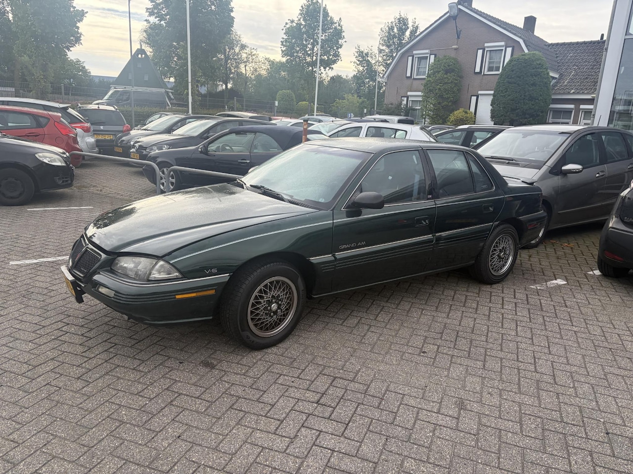 Pontiac Grand Am - 3.0 LE Sedan 3.0 LE Sedan - AutoWereld.nl