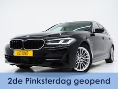 BMW 5-serie Touring - 530e xDrive | LED Grille | Trekhaak | Leder | Adaptive Cruise | HUD | Keyless | Camera | C