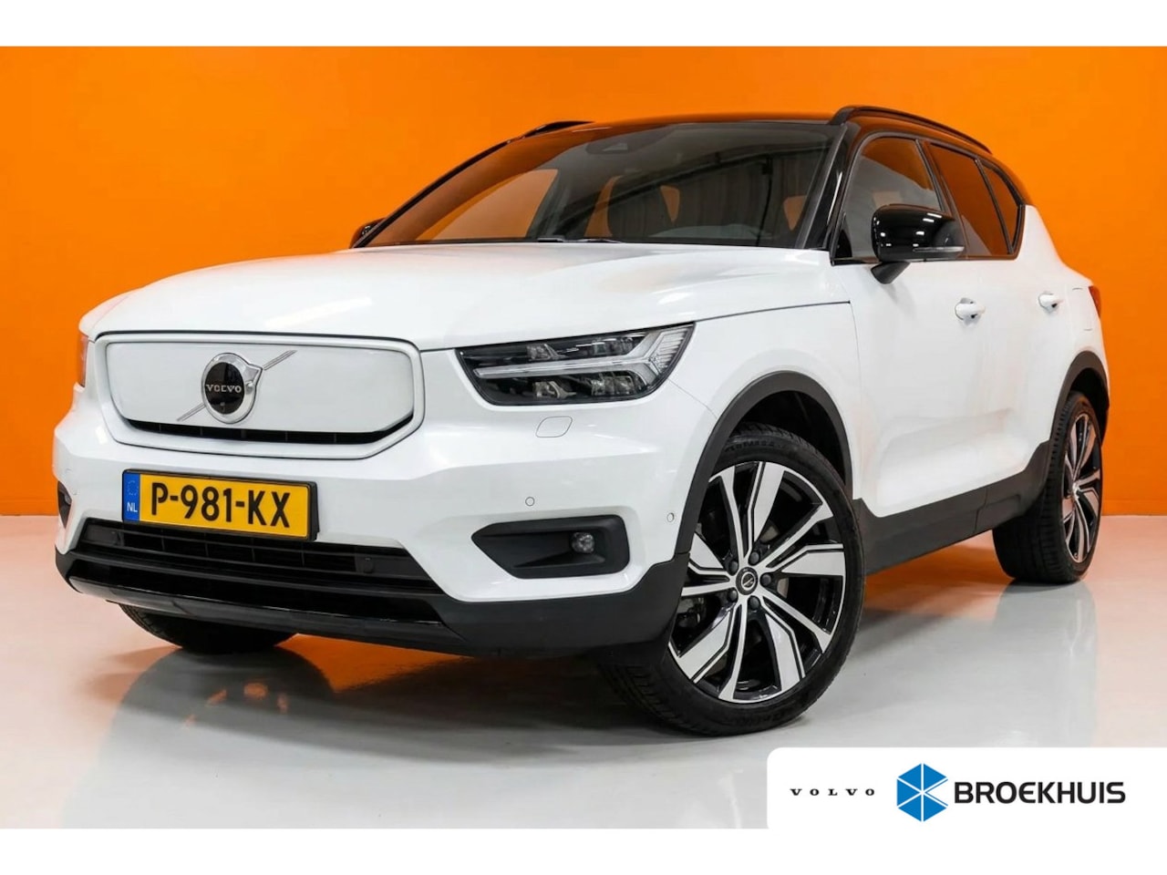 Volvo XC40 - Recharge Ultimate | Trekhaak | 20'' Velgen | 360 Camera | Pano | - AutoWereld.nl