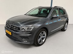 Volkswagen Tiguan - 1.4 TSI ACT Comfort. Bus. PANO/CARPLAY/ACC