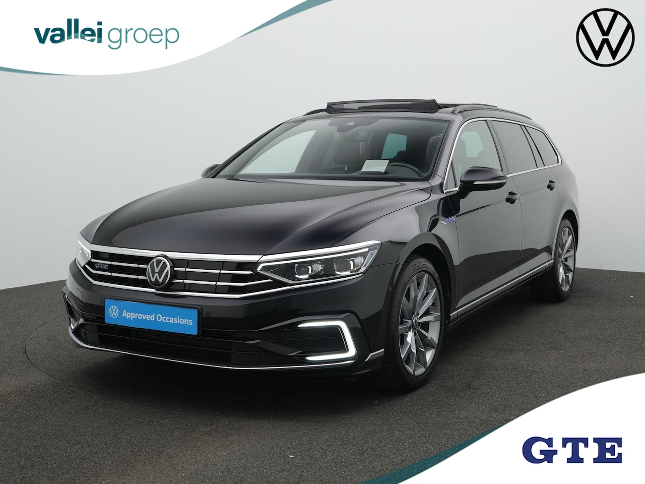 Volkswagen Passat Variant - 1.4 TSI PHEV 218 pk GTE | Panoramadak | Trekhaak | Leder | Head-up display | IQ Light | Ad - AutoWereld.nl