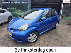 Toyota Aygo - 1.0-12V Dynamic Blue | NW KOPPELING | 12MND GARANTIE | AUTOMAAT | AIRCO | ELEC RAMEN | LMV
