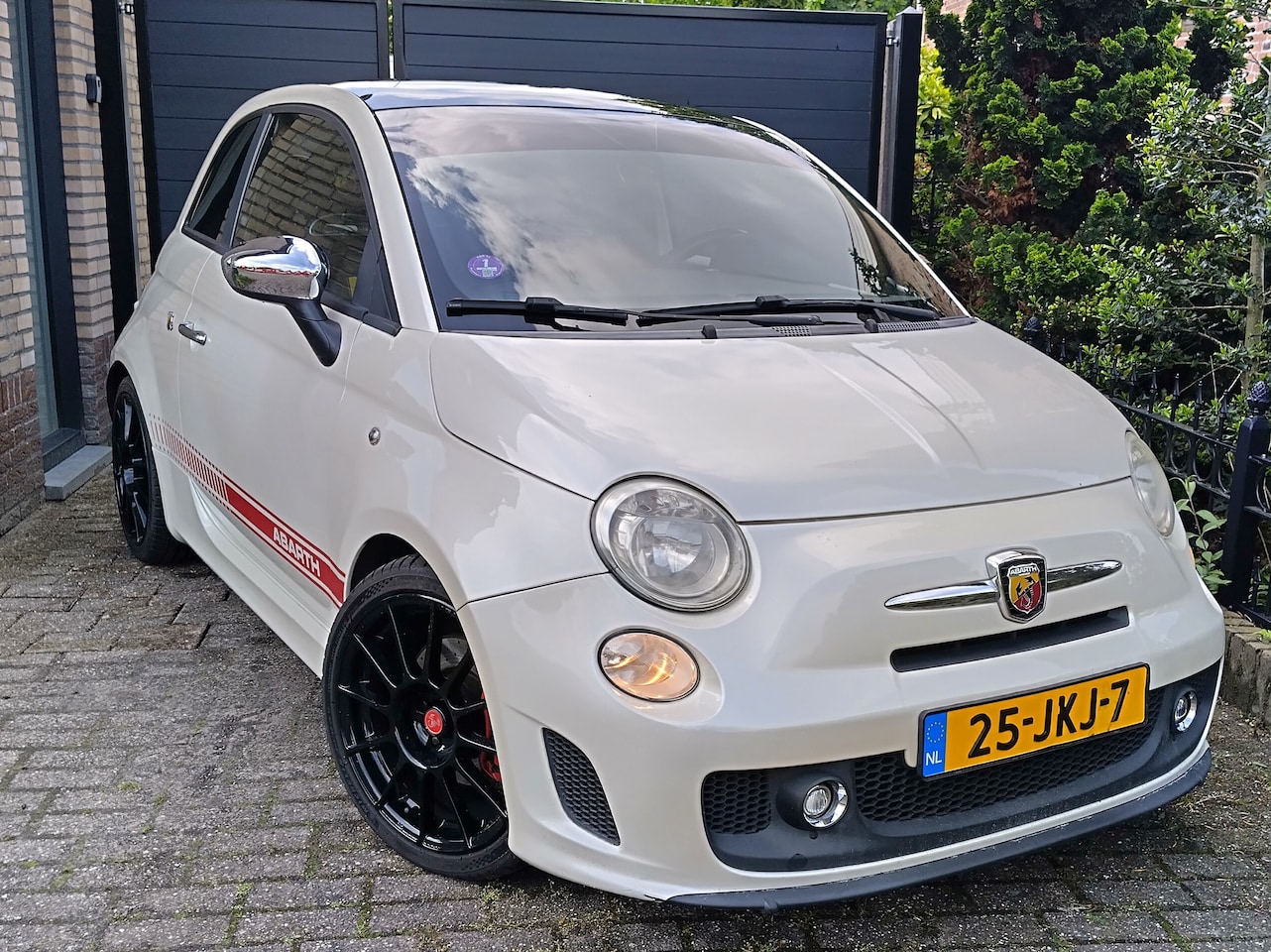 Fiat 500 - 1.4-16V Abarth Unieke Fiat 500 Abarth Esseesse 160 pk,Airco,Pano,Alarm. - AutoWereld.nl