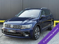 Volkswagen Tiguan - 2.0 TSI 4Motion R-Line BOMVOL | PANODAK |