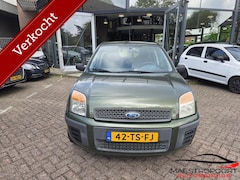 Ford Fusion - 1.4 Champion – 2007 – €1.750