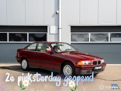 BMW 3-serie Coupé - 318iS