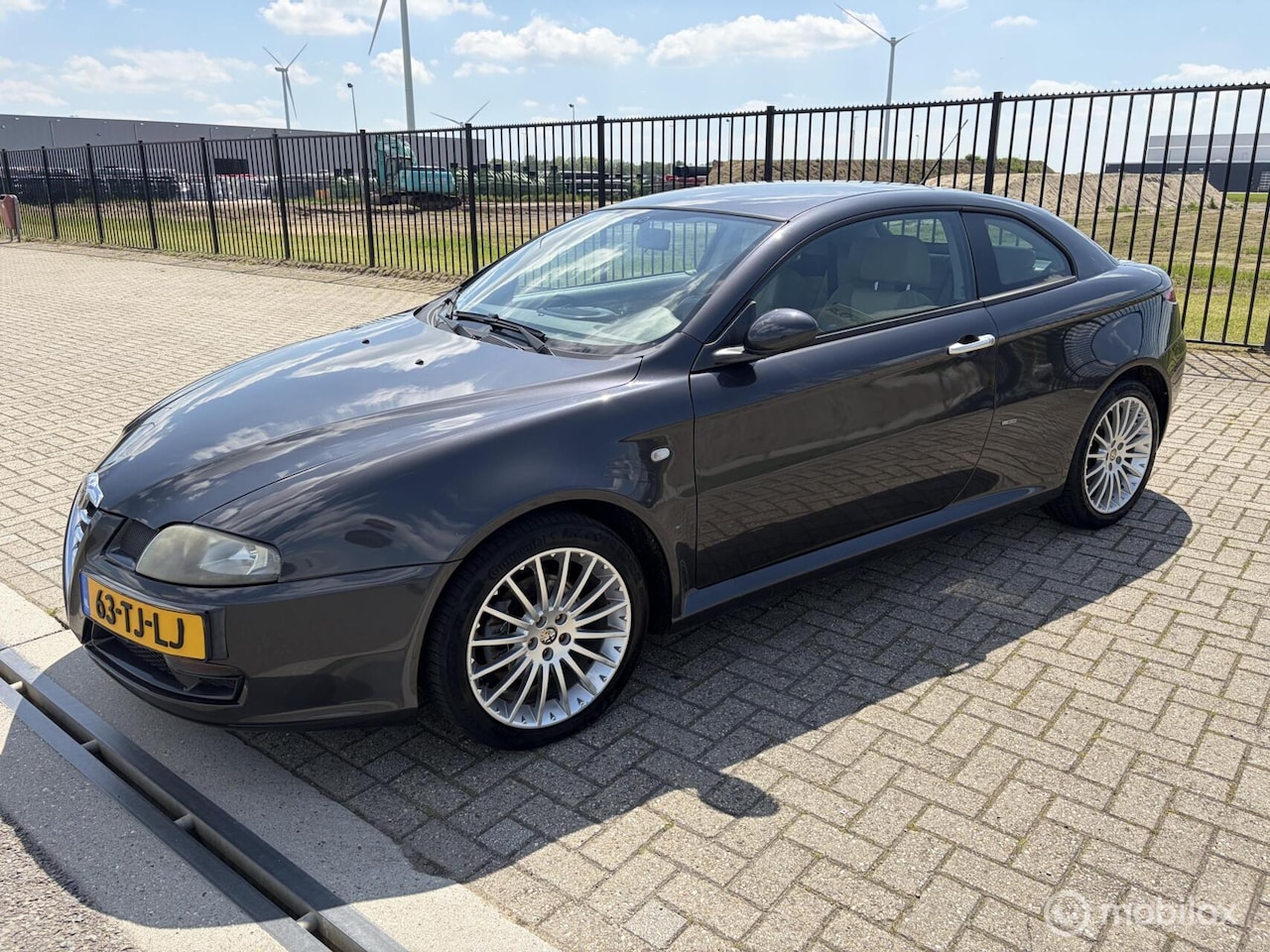 Alfa Romeo GT - 2.0 JTS Distinctive 2.0 JTS Distinctive - AutoWereld.nl