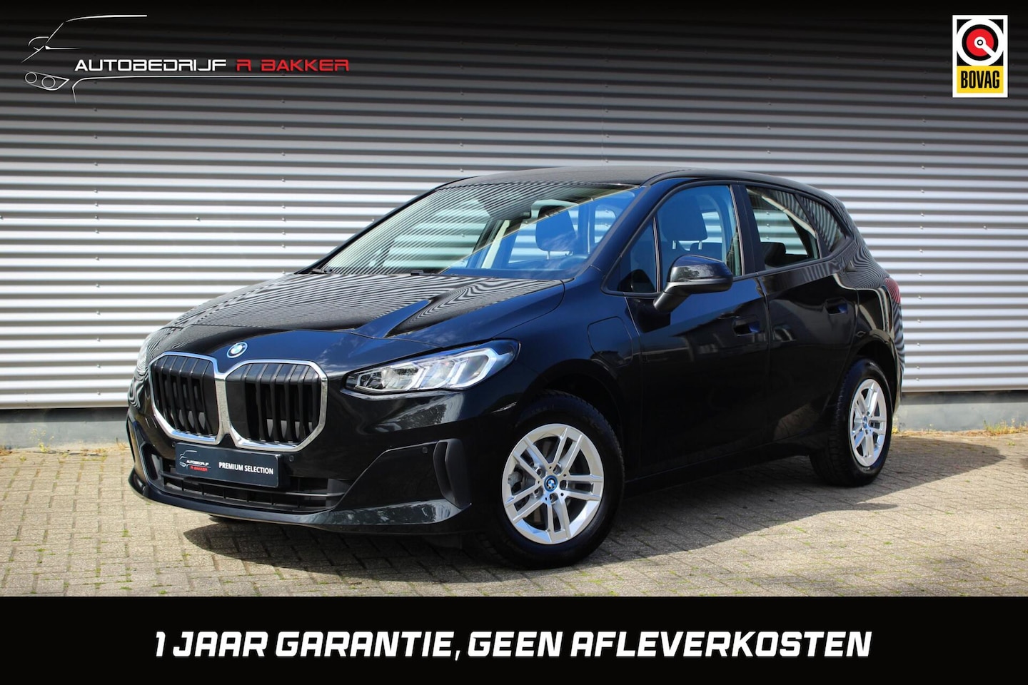BMW 2-serie Active Tourer - 225e xDrive // 97% SoH | Camera | Curved Display | Elek. achterklep | 85km WLTP elektrisch - AutoWereld.nl