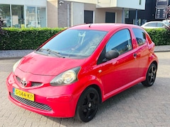 Toyota Aygo - 1.0-12V Nieuwe apk 22-05-2027