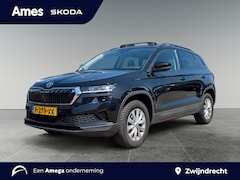 Skoda Karoq - 1.5 150pk TSI ACT Business Edition Panoramisch glazenschuif-/kanteldak | Parkeersensoren a