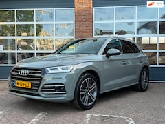 Audi Q5 - 55 TFSI e quattro Competition, S Line, luchtvering, panodak, 360 camera, navi, trekhaak