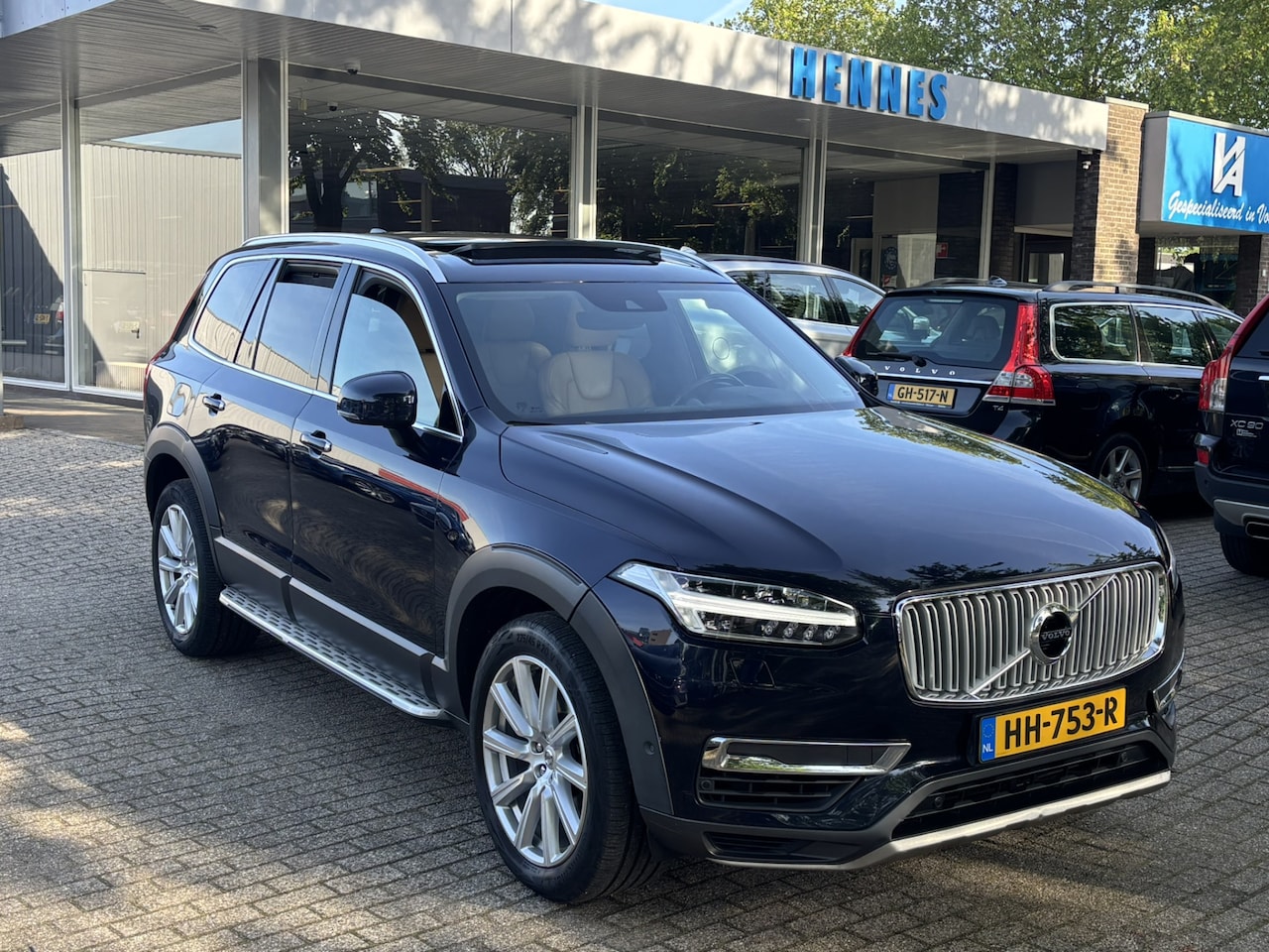 Volvo XC90 - T8 AWD Inscription B&W Headup URBAN - AutoWereld.nl