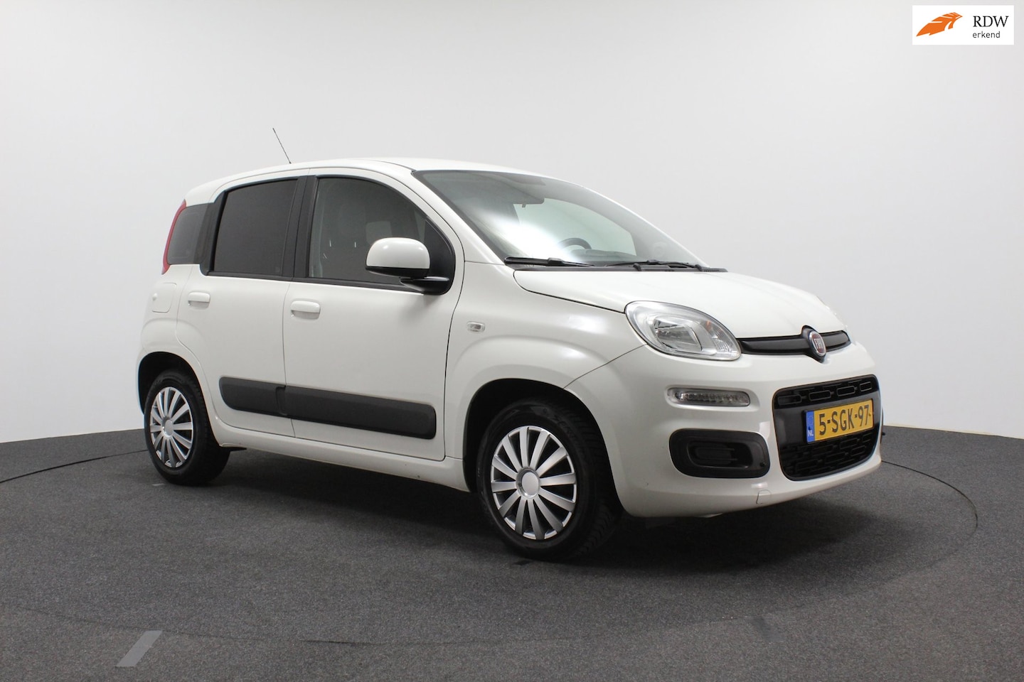 Fiat Panda - 0.9 TwinAir Edizione Cool | Airco | Geblindeerde ramen | Elektrische ramen - AutoWereld.nl