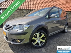 Volkswagen Touran Cross - 1.4 TSI 7p