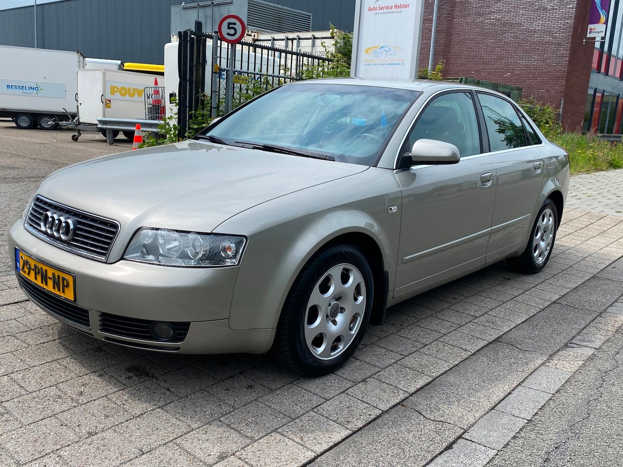 Audi A4 Limousine - 2.0 Pro Line, Apk, Nap, Goed rijdend, Inruil mogelijk. - AutoWereld.nl