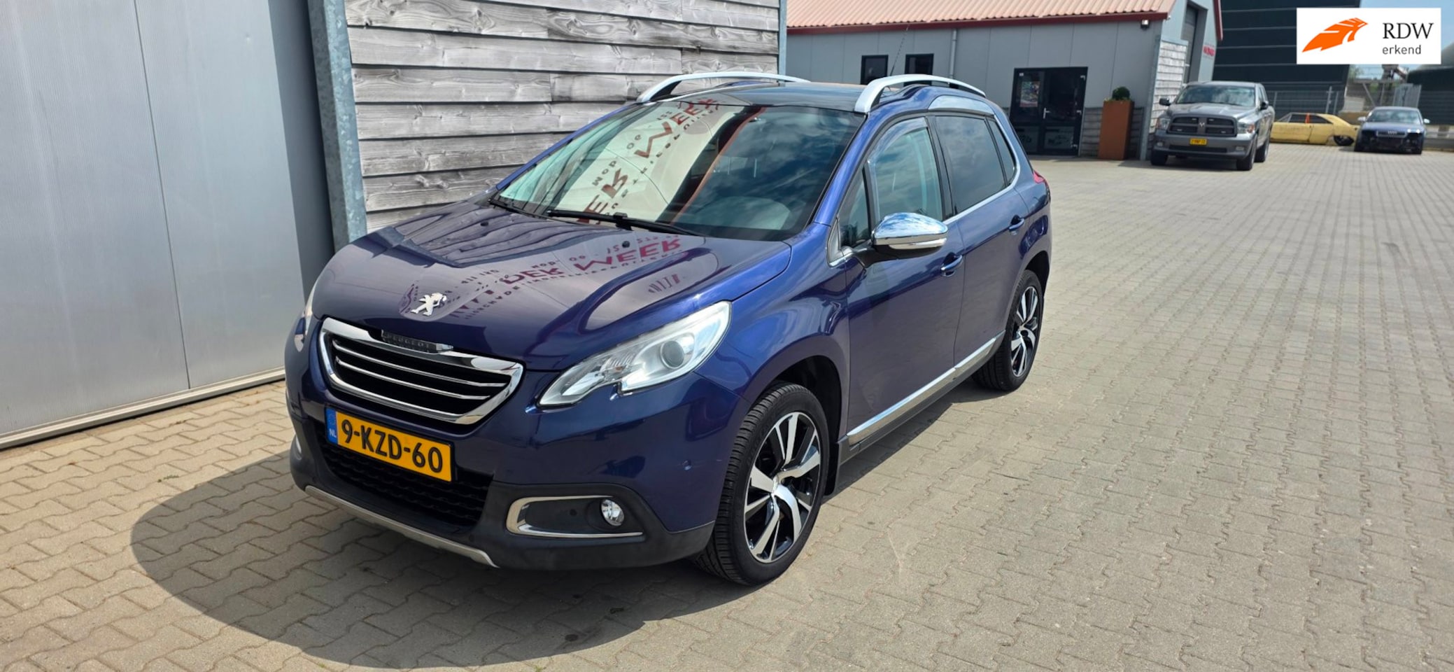 Peugeot 2008 - 1.6 VTi Féline 1.6 VTi Féline - AutoWereld.nl