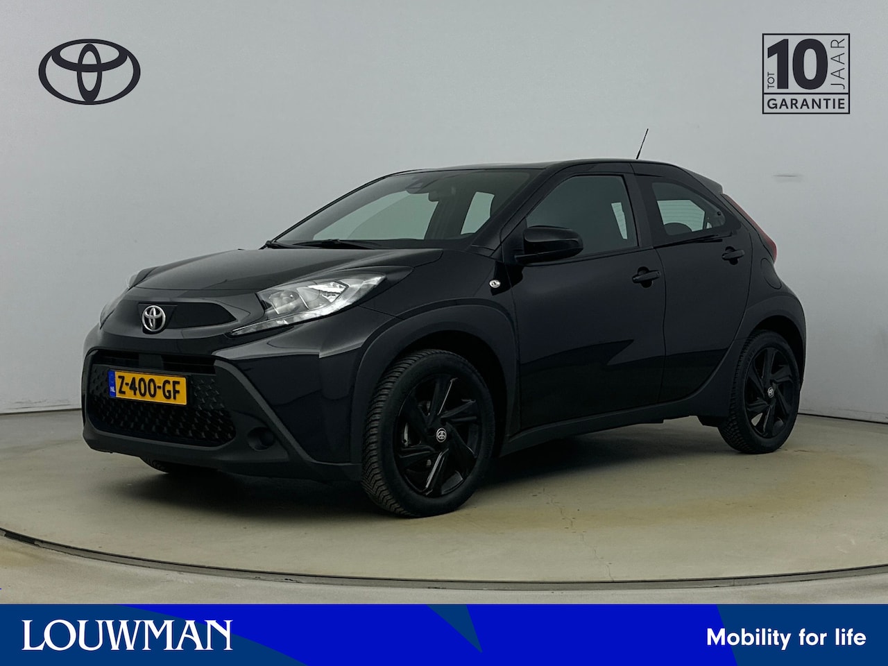 Toyota Aygo X - 1.0 VVT-i S-CVT Play | Carplay | Parkeercamera | Automaat | * - AutoWereld.nl