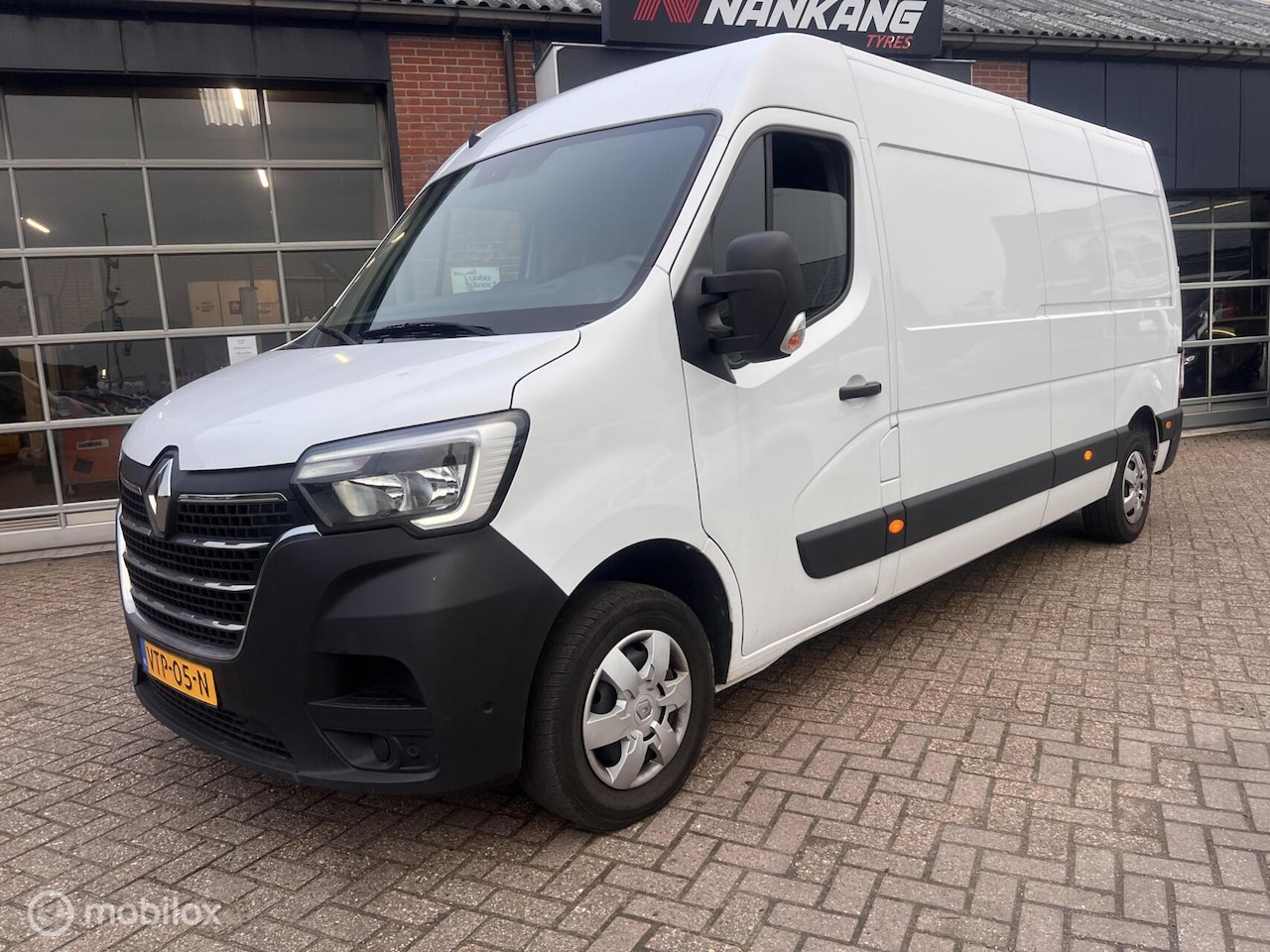 Renault Master - bestel T35 2.3 dCi 150 L3H2 Maxi Nieuwstaat. - AutoWereld.nl