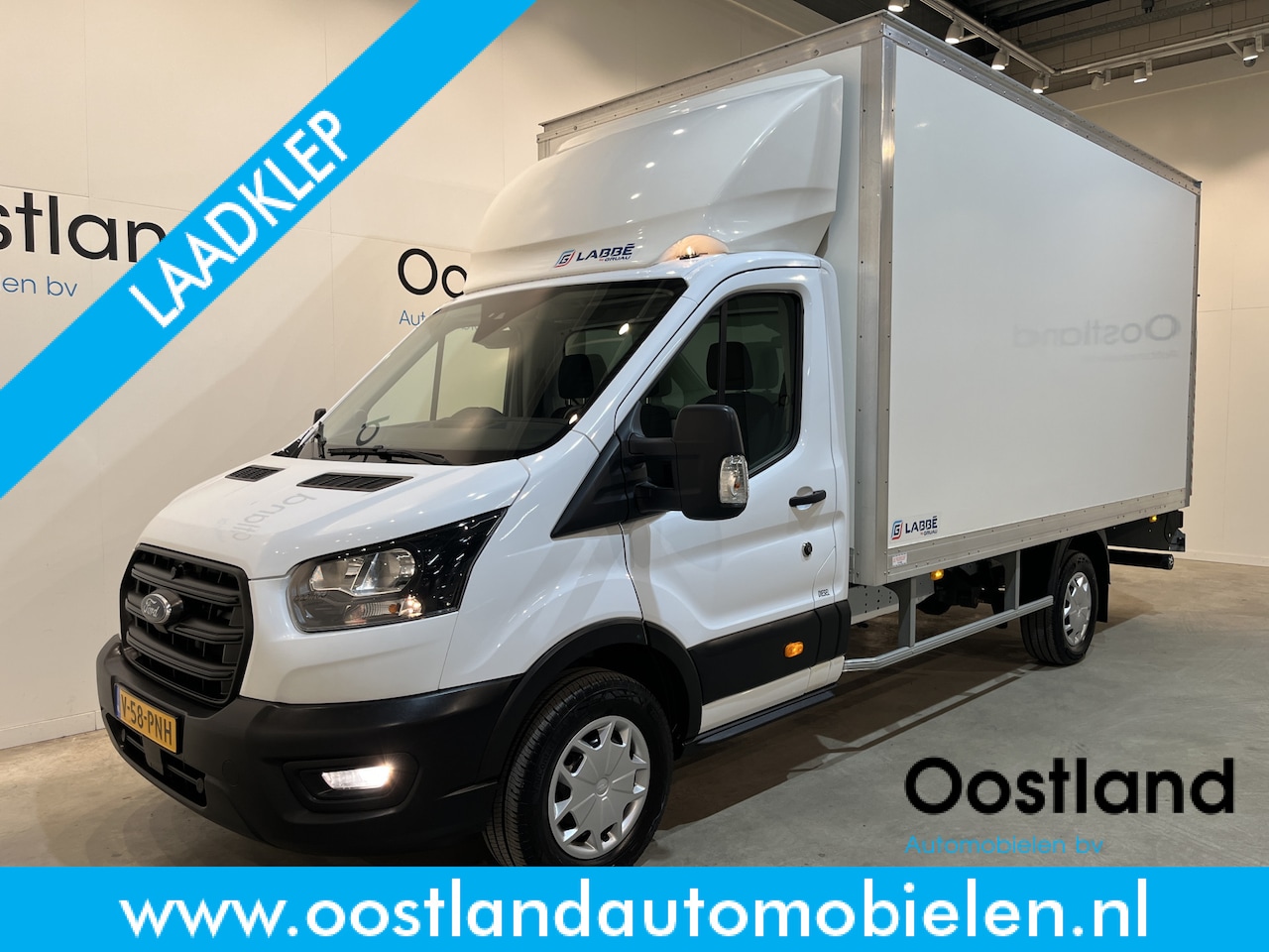 Ford Transit - 2.0 TDCI L4 Trend 130 PK RWD Bakwagen / Sorensen Laadklep / Meubelbak / Euro 6 / Airco / C - AutoWereld.nl