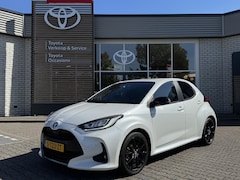 Toyota Yaris - 1.5 HYBRID EXECUTIVE NL-AUTO 17'' LM-VELGEN BSM HALF-LEDER STOELVERW PARK-SENSOREN NAVI LE