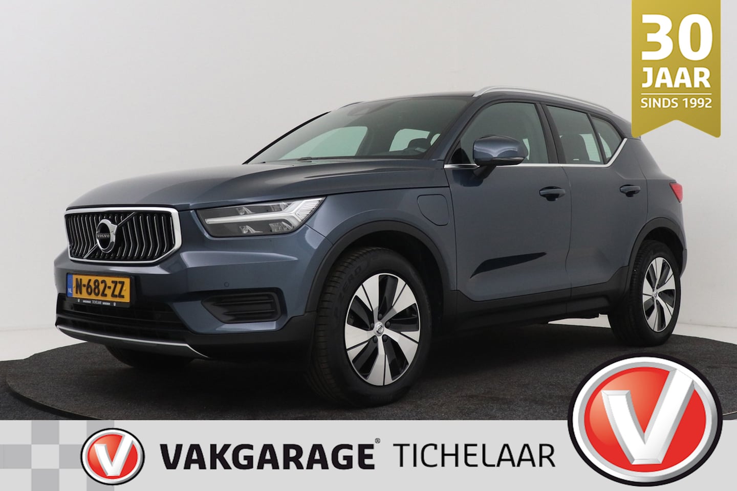 Volvo XC40 - 1.5 T4 Recharge Inscription Expression | Org NL | Dealer Ond. | CarPlay | Camera | - AutoWereld.nl