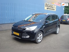 Ford Kuga - 1.6 Trend Airco, privacy glas, trekhaak
