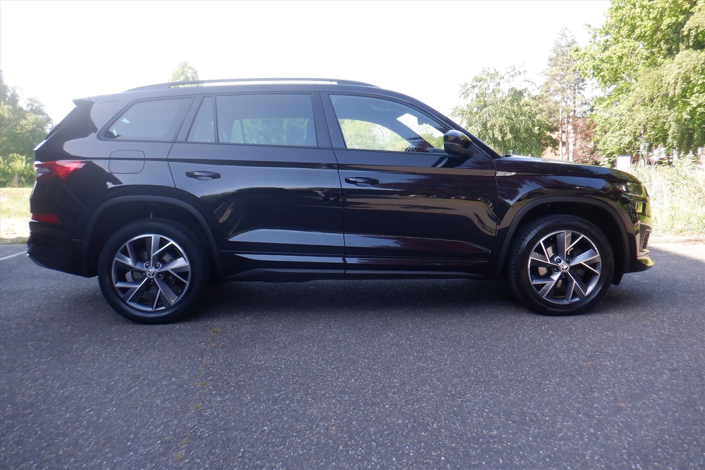 Skoda Kodiaq - 1.5 TSI 150pk 7 PERSOONS. Sportline Business-89.000 KM - BOVAG - AutoWereld.nl