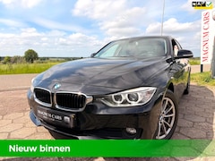 BMW 3-serie - 316i ACTIE NU TOT €500 KORTING| 5DRS| AUTOMAAT| AIRCO| NAP| XENON| NAVI| APK| VELGEN
