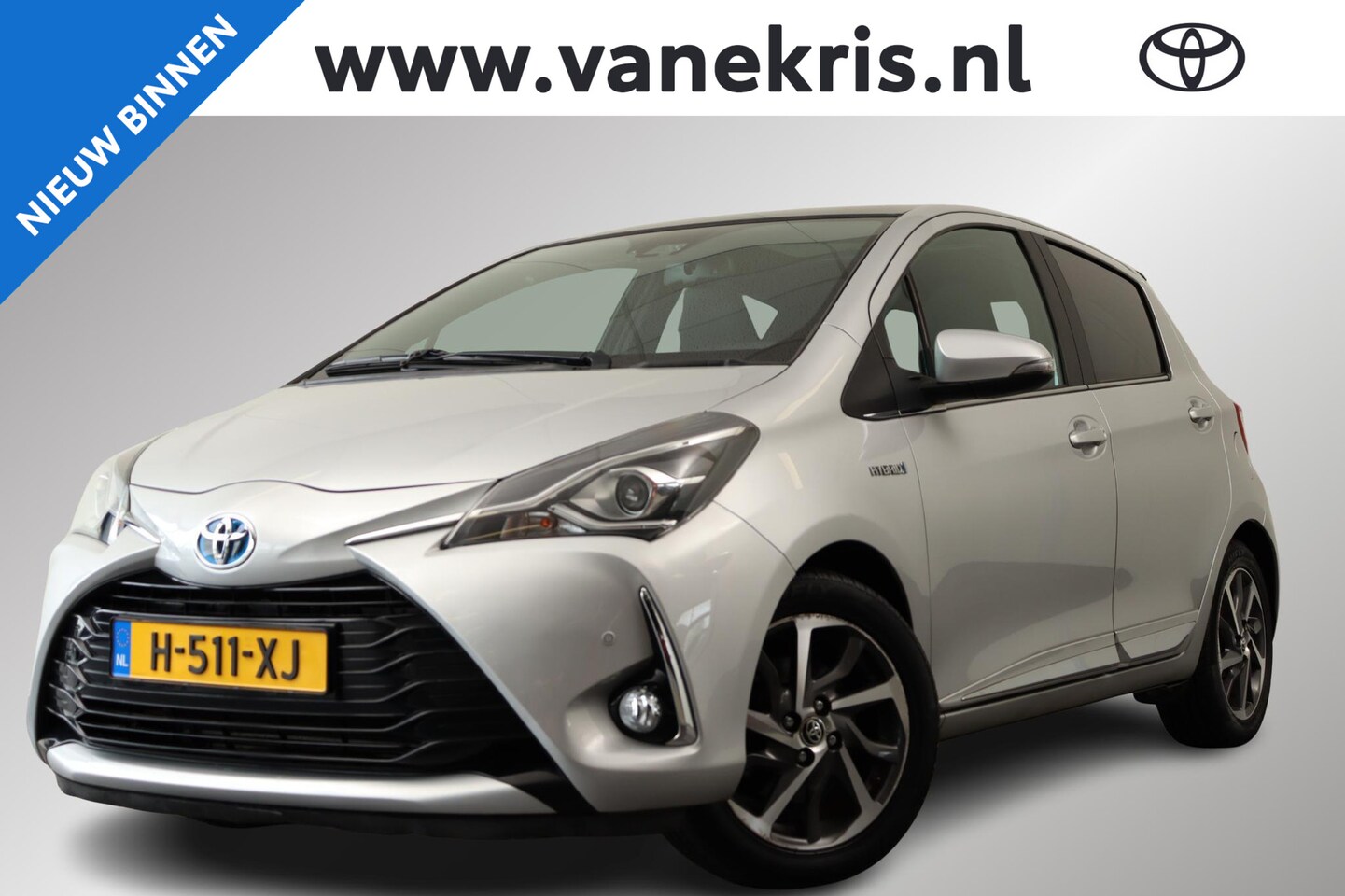 Toyota Yaris - 1.5 Hybrid Premium 1.5 Hybrid Premium, Panoramadak - AutoWereld.nl