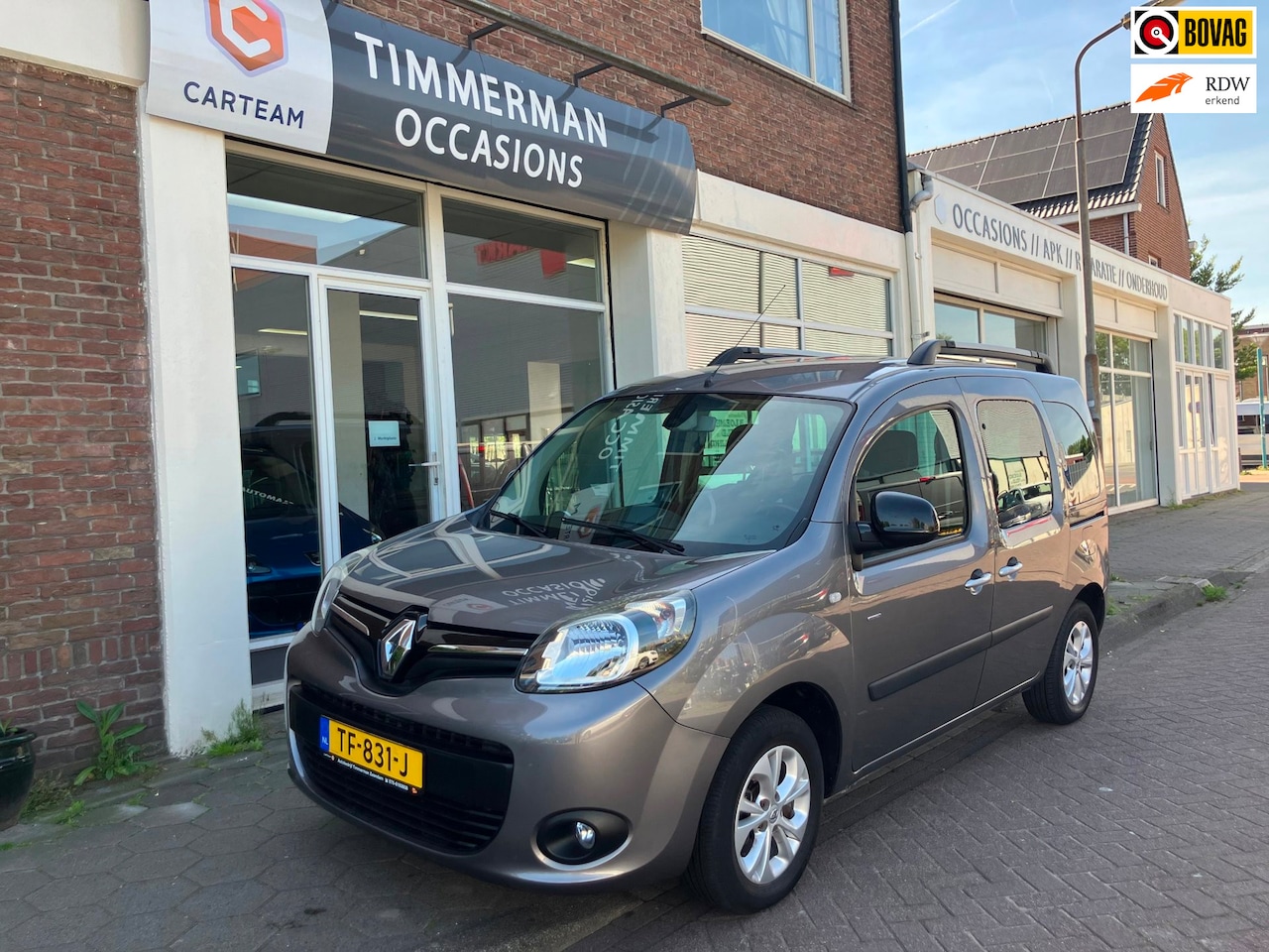 Renault Kangoo Family - 1.2 TCe Limited Start&Stop|Cruise Ctrl|Airco|PDC|Nw koppeling - AutoWereld.nl