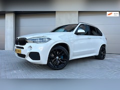 BMW X5 - XDrive40e iPerformance High Executive M 2017/M-PAKKET/PANORAMADAK/SPORTLEER/MEMORY/CAMERA/