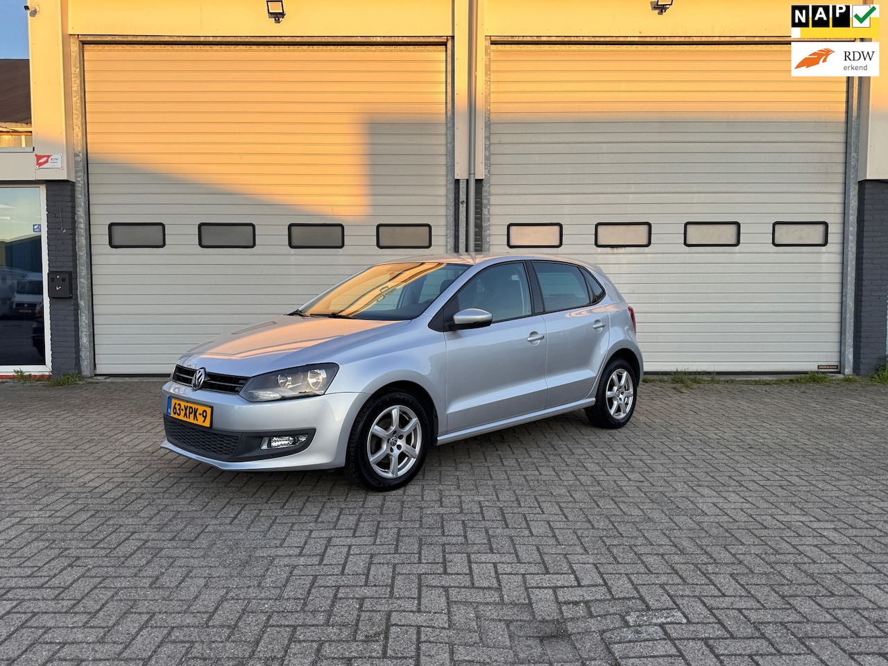Volkswagen Polo - 1.2 TSI BlueMotion Comfortline 1.2 TSI BlueMotion Comfortline - AutoWereld.nl