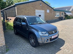 Suzuki Grand Vitara - 2.0-16V High Executive leer / airco / dakje
