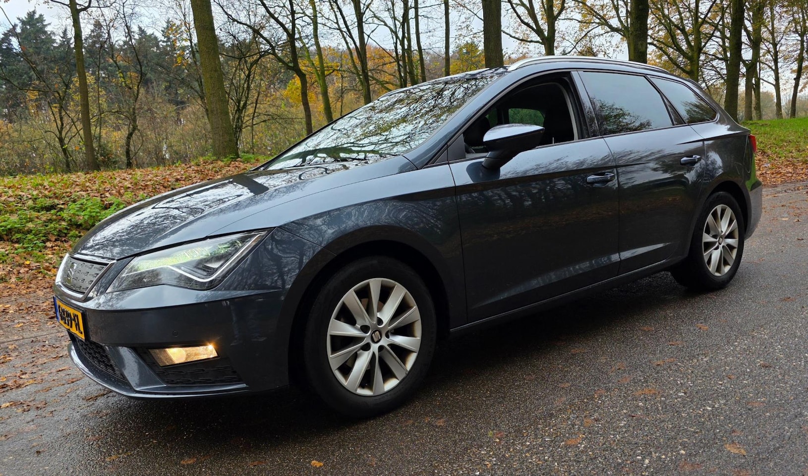 SEAT Leon ST - 1.0 EcoTSI Style Business Intense NL Auto - AutoWereld.nl