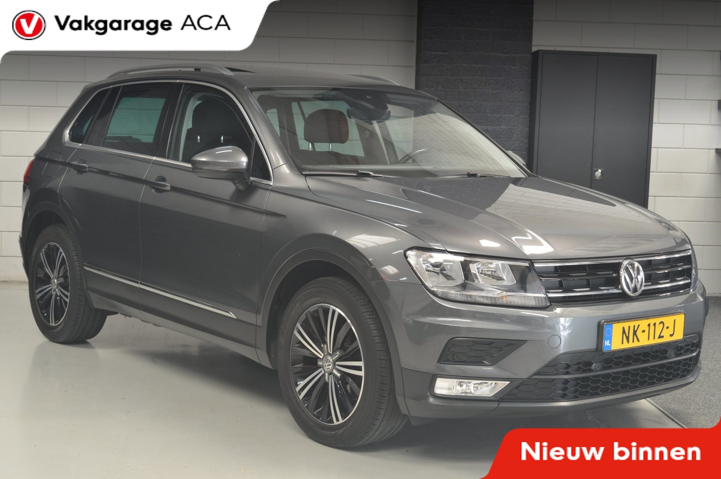 Volkswagen Tiguan - 1.4 TSI Connected Series // PANO // ADAPTIVE CRUISE // NAVI // PDC // STOELVERWARMING // - AutoWereld.nl