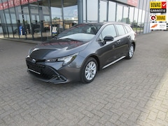 Toyota Corolla Touring Sports - Hybrid 140 Active, verwarmbare stoelen en stuurwiel, draadloos gsm laden, etc