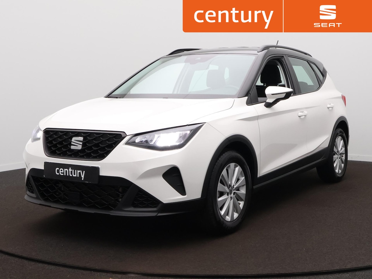 SEAT Arona - 1.0 TSI Style Automaat - Navigatie - Pdc - Clima - AutoWereld.nl