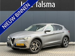 Alfa Romeo Stelvio - 2.0 T AWD First Edition | Meer foto's volgen