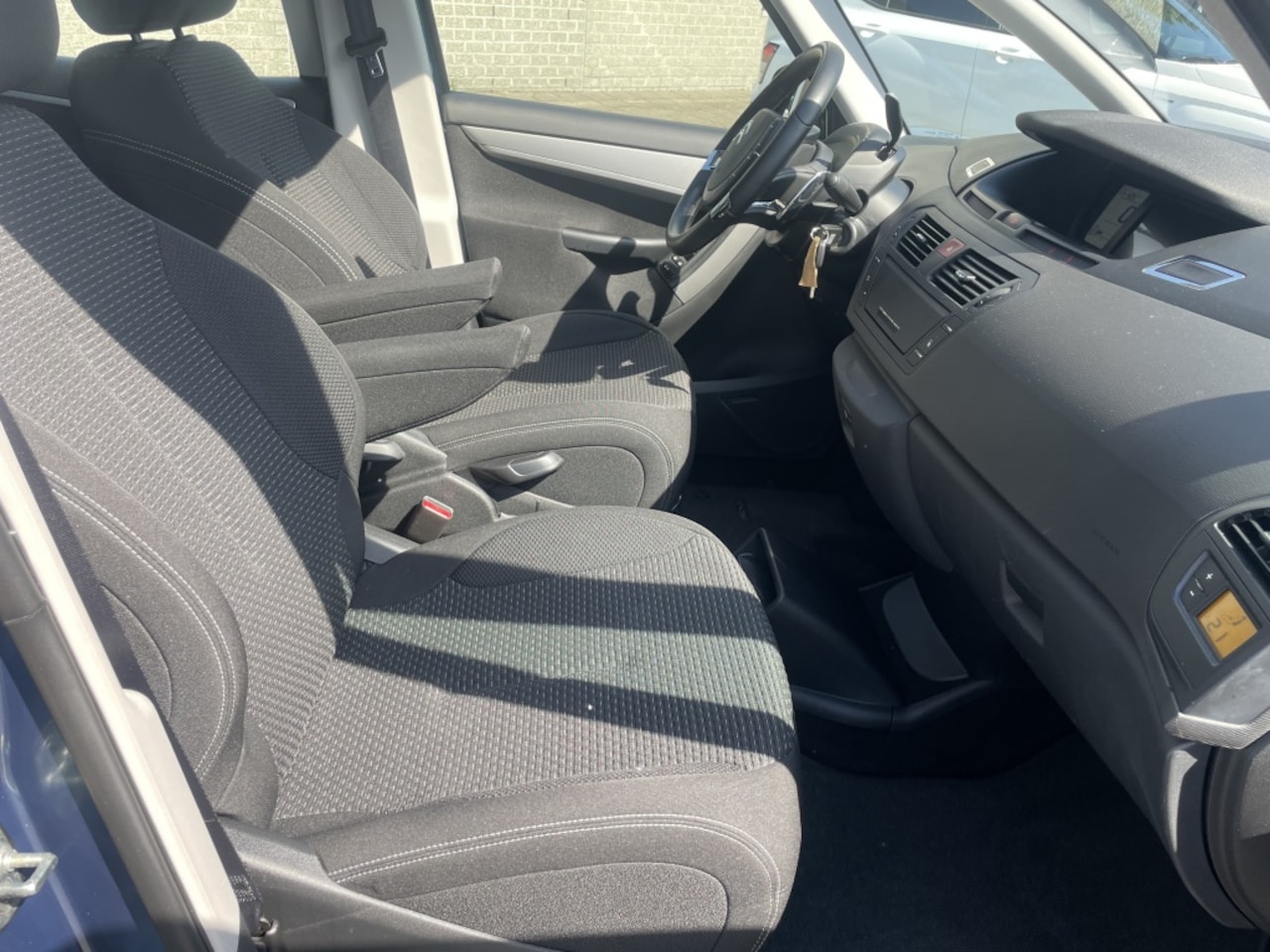 Citroën C4 Picasso - 1.6 THP Ligne Business EGS*RIJKLAARPRIJS*