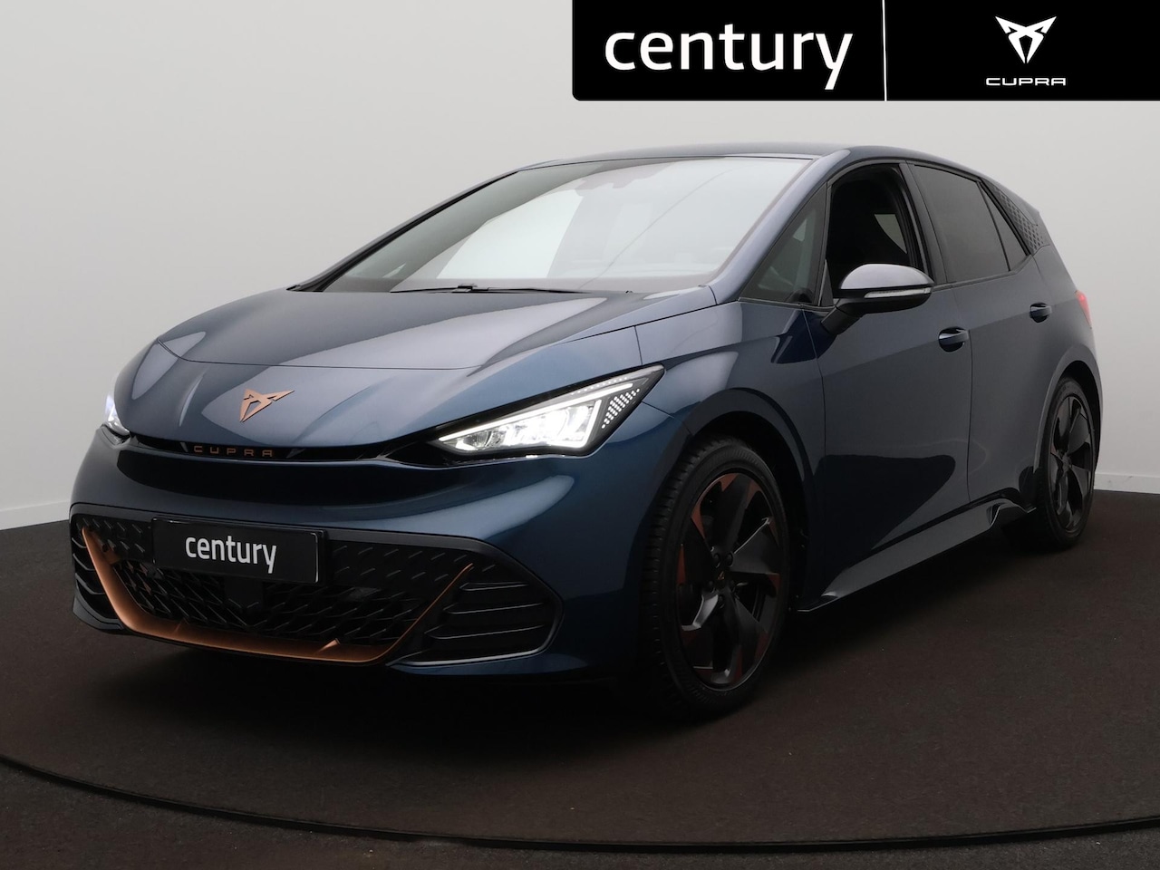 CUPRA Born - Adrenaline 62 kWh Navigatie - 19 Inch -Camera - Sfeer verlichting - AutoWereld.nl